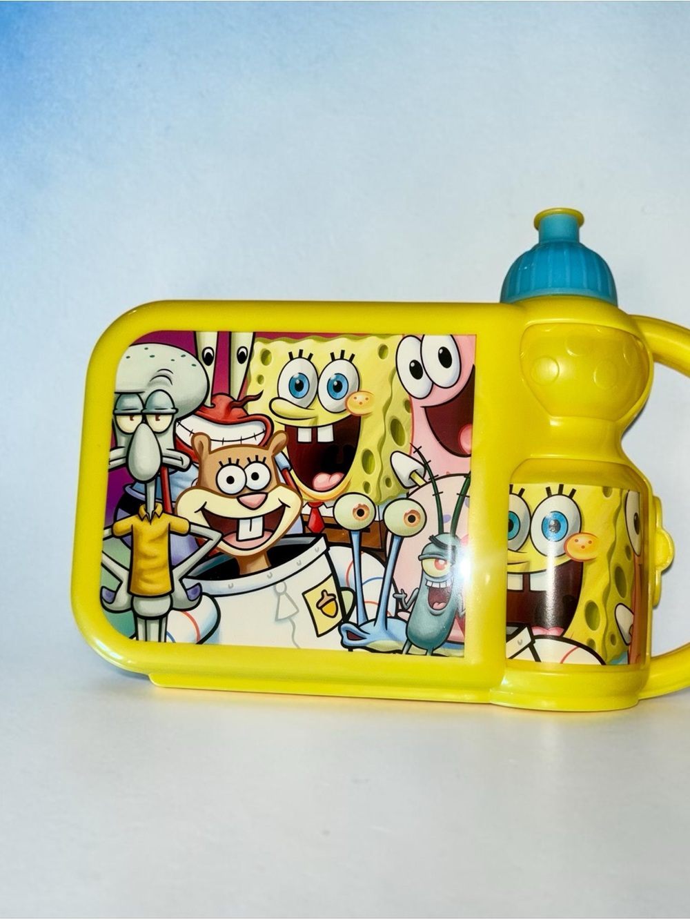 RARE Y2K SpongeBob Lunchbox with Rotating water bottle attachment